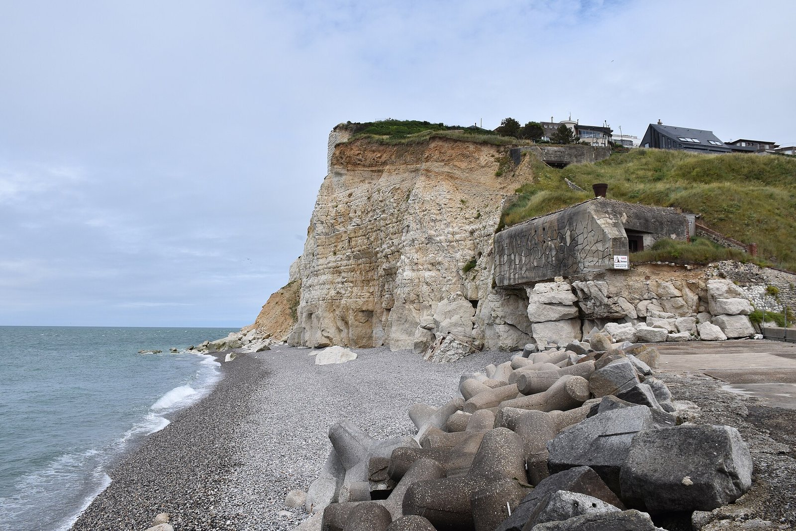 Blockhaus du Mur de l'Atlantique sur la falaise du Cap Fagnet à Fécamp